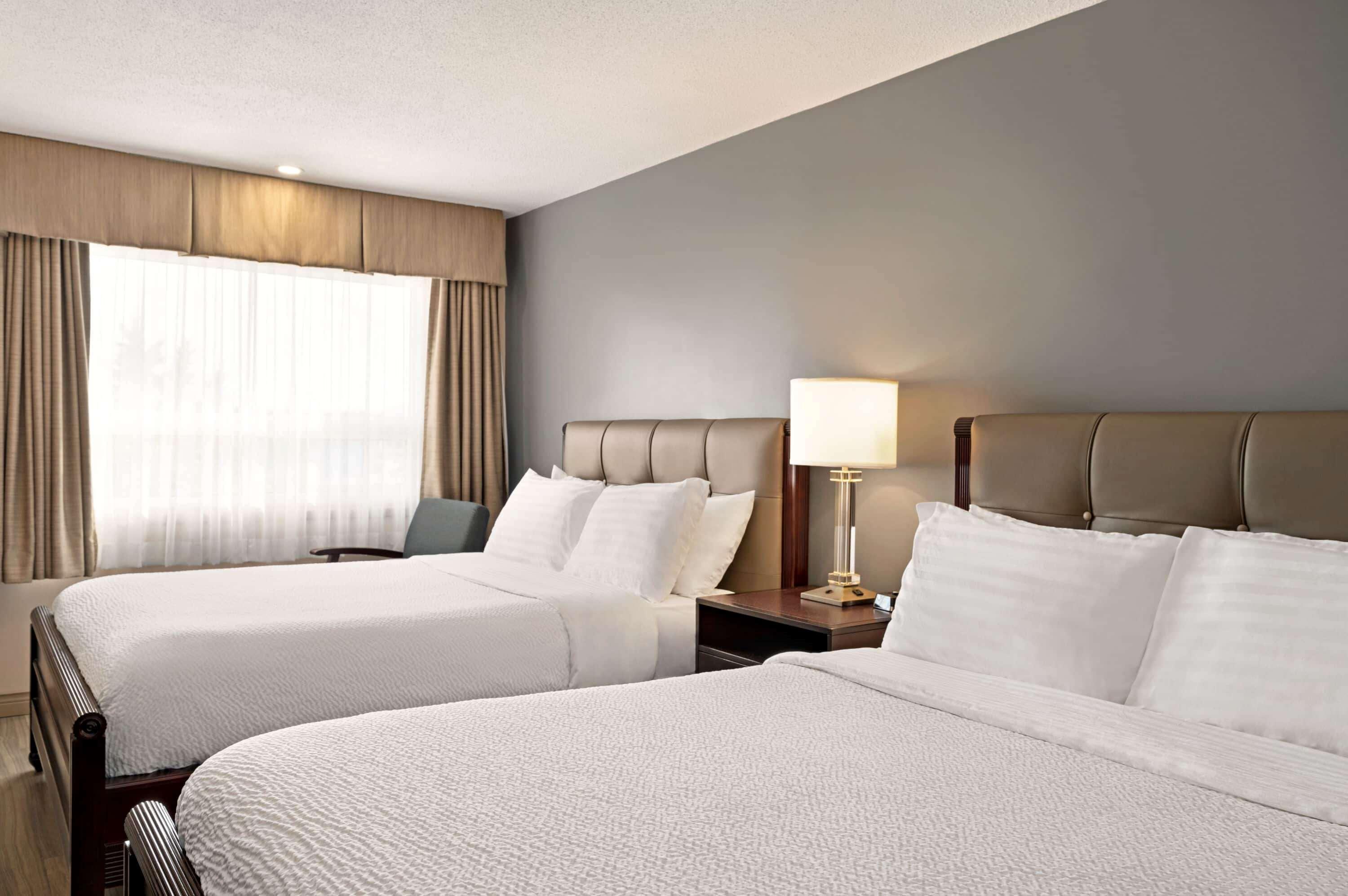 Days Inn By Wyndham Fredericton Kültér fotó