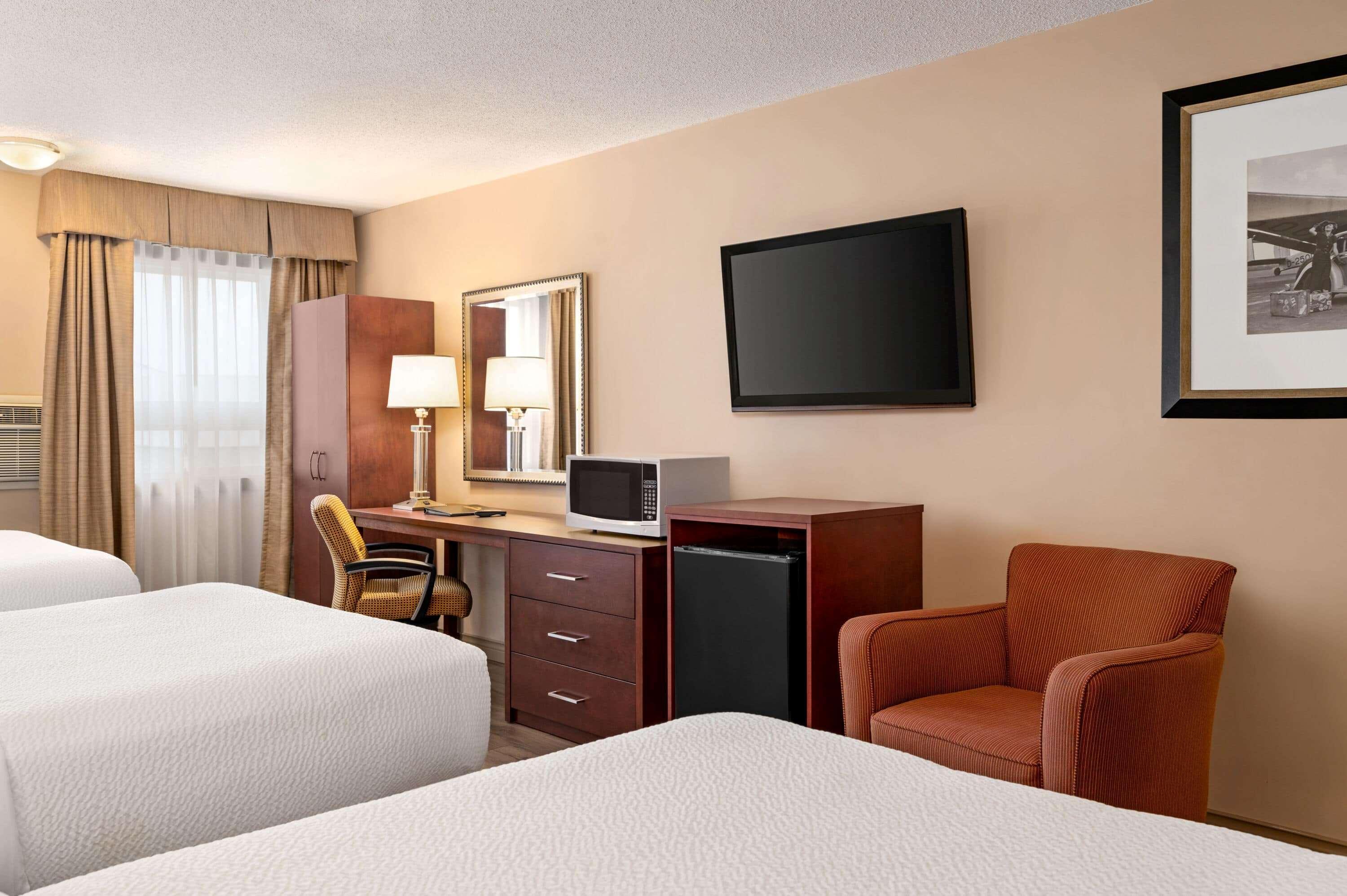 Days Inn By Wyndham Fredericton Kültér fotó