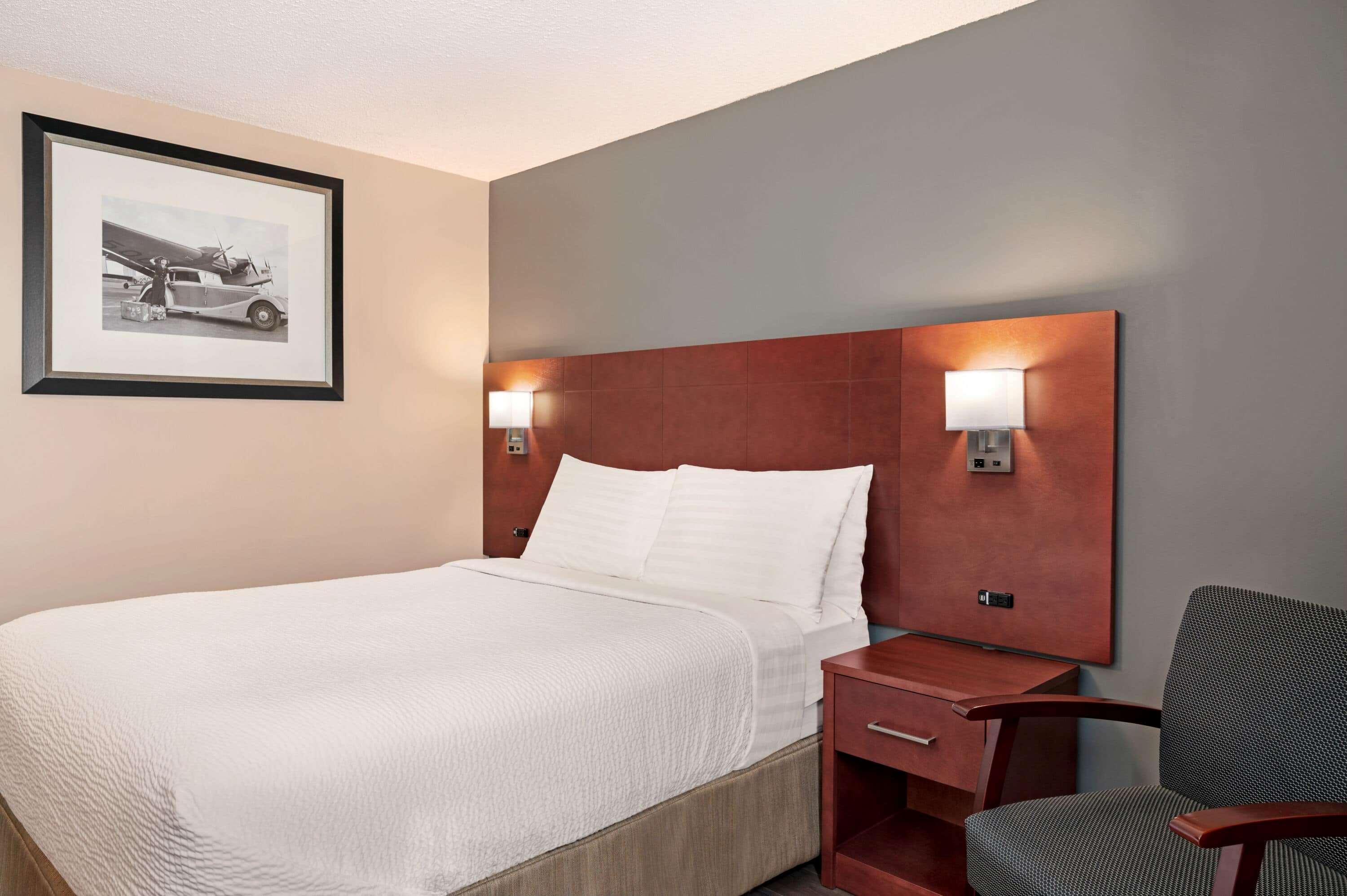 Days Inn By Wyndham Fredericton Kültér fotó